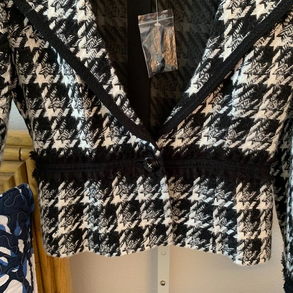 ❤️🎉HP🎉❤️. WHITE HOUSE BLACK MARKET, Tweed Houndstooth Checked Blazer, Size 00 - Picture 7 of 8
